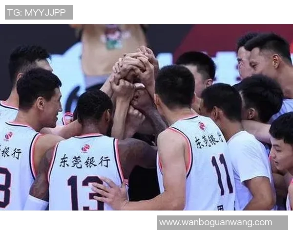 运动新闻北京与辽宁激战正酣谁能在这场比赛中笑到最后